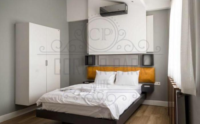 corner park suites 