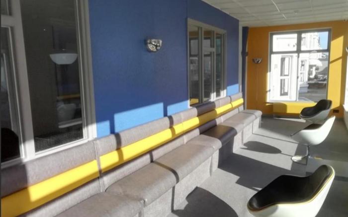 OYO Wave Crest Hotel