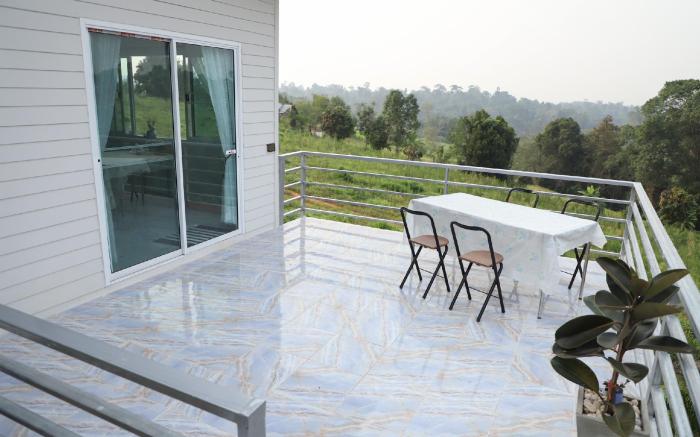 Familly Hill Khaokho 