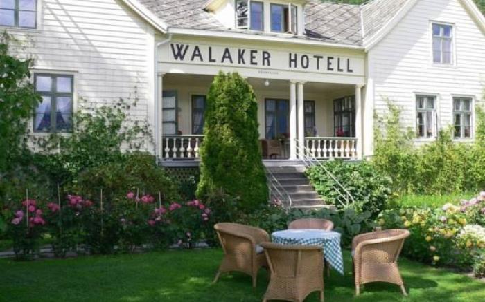 Walaker Hotel