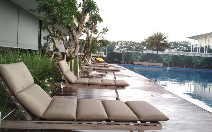 Relaxing 1BR at Landmark Residence By Travelio