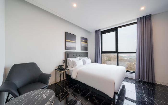 Vincent Hotel