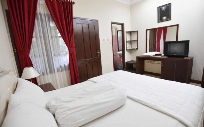 Ndalem Maharani Guest House