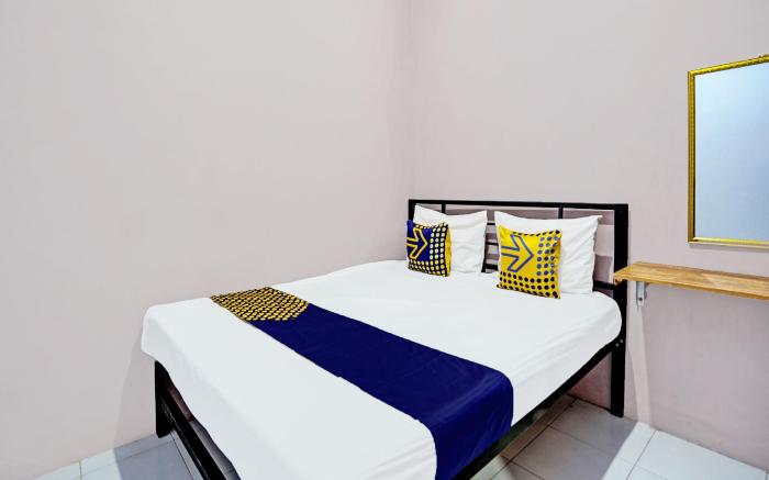 Hotel O Sobat Ijen HomestayNearSungai Prengsengan