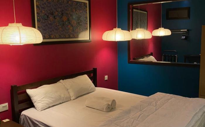 CC Party Hostel