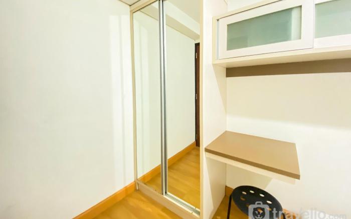 Homey 2BR Modern Design Kebagusan City By Travelio