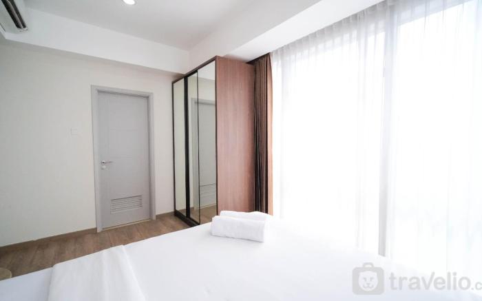 Nice 3BR at Grand Sungkono Lagoon By Travelio