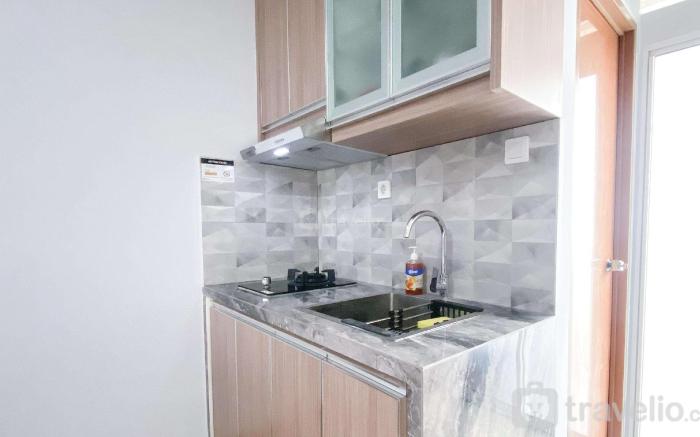Cozy Homey Studio Room Cinere Resort By Travelio