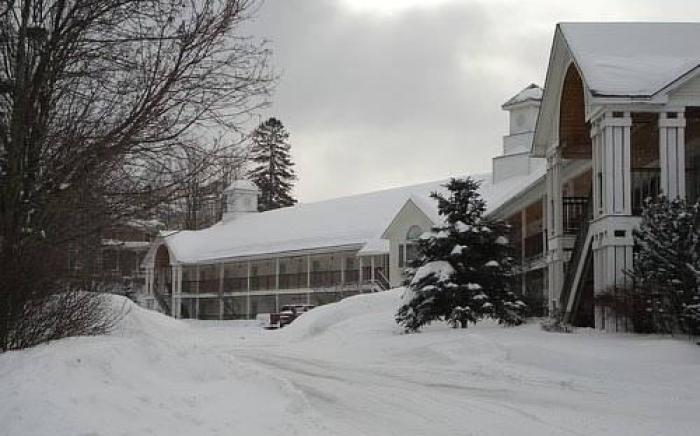 Fairbanks Inn
