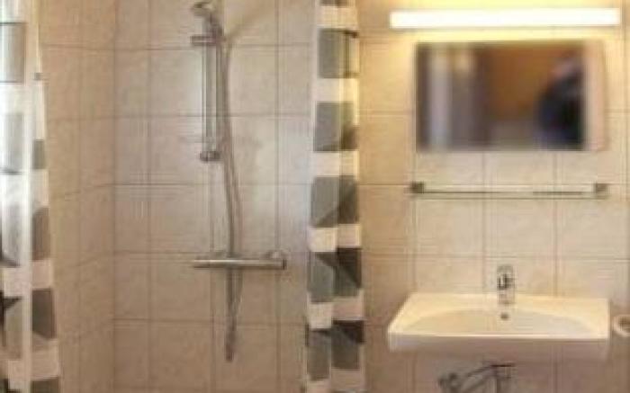 Motel Apartments