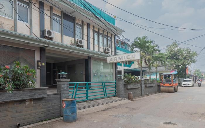 Urbanview Hotel Bartu Moh Toha Bandung by RedDoorz