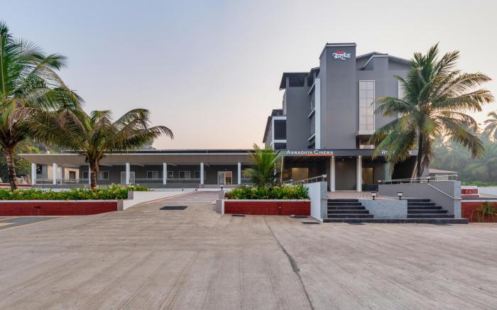 Hotel Aaradhya Adorer