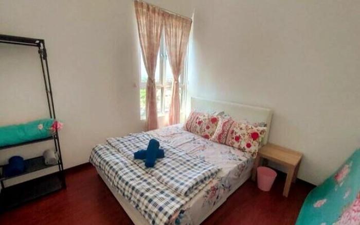 Beauty Home 2R2B, 15km to Uitm, 6 Pax, 2 Parking