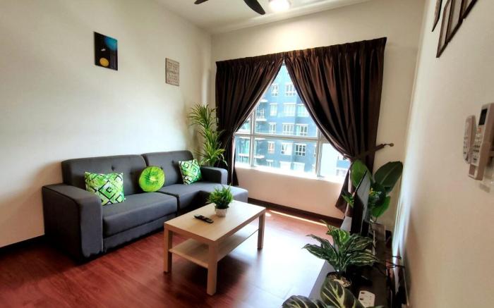 Beauty Home 2R2B, 15km to Uitm, 6 Pax, 2 Parking