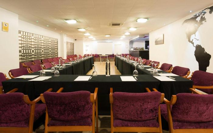 Sercotel Familia Conde