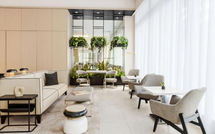 AC Hotel St. Petersburg Downtown