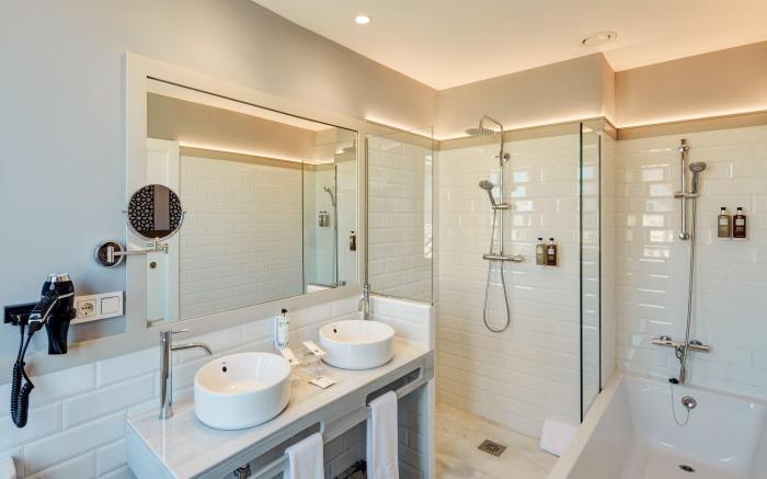 Sercotel Granada Suites