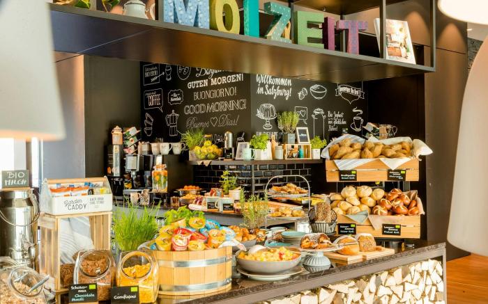 Motel One Salzburg-Sud