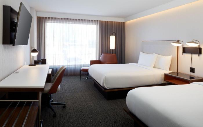 Courtyard by Marriott Montreal Midtown