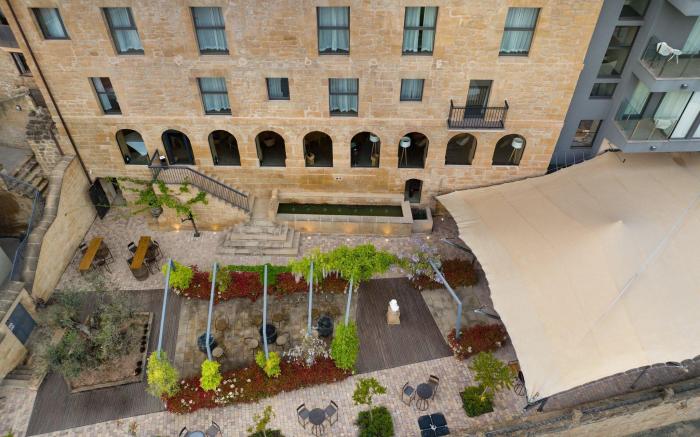 Palacio Tondon, La Rioja Brinas