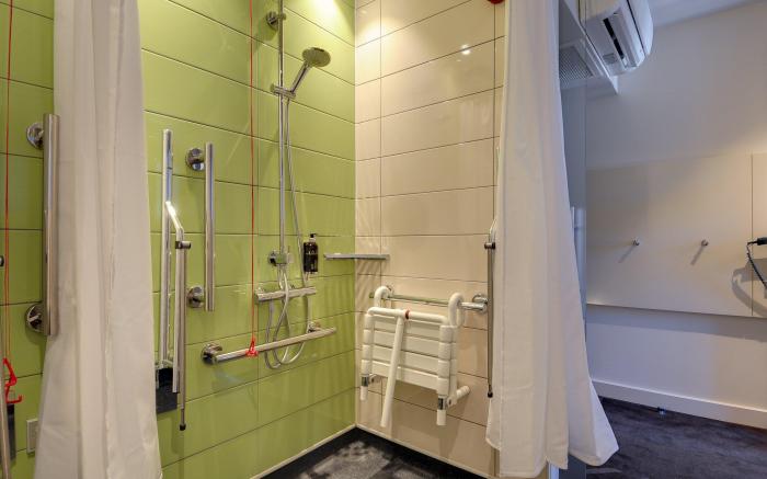 hub by Premier Inn London City Bank