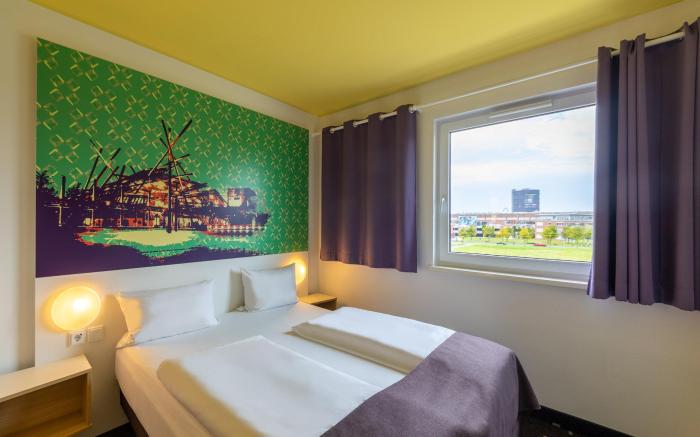 B&B HOTEL Oberhausen am Centro