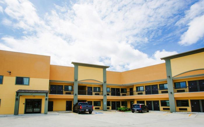 Scottish Inns and Suites Baytown TX