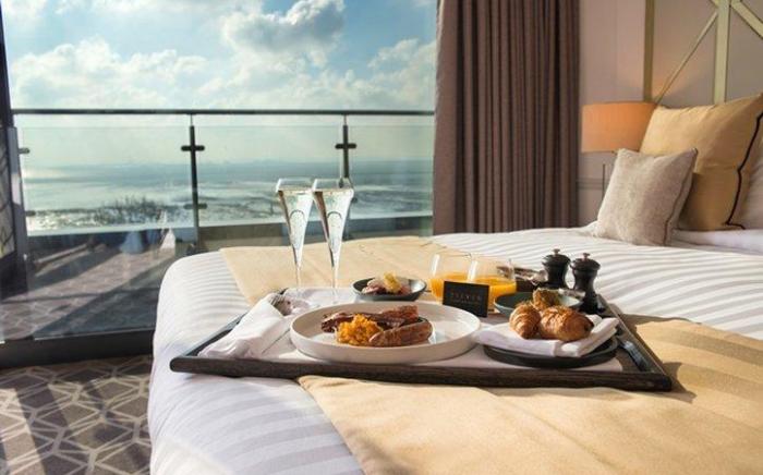 Seven Hotel