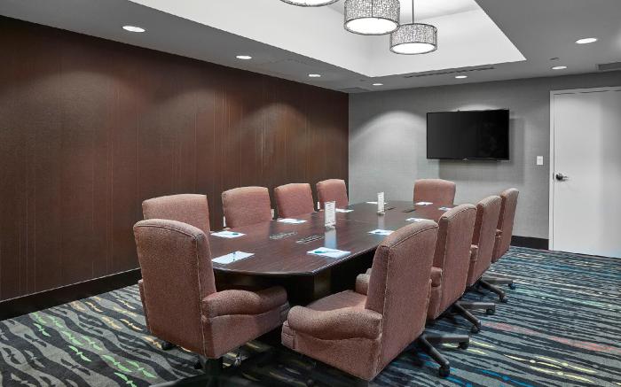 Homewood Suites Calgary Airport