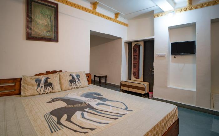 Hotel Ambavgarh Palace