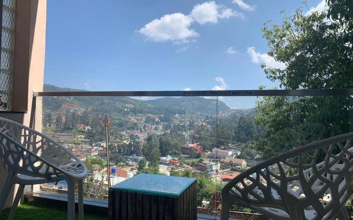 Beverly Villa