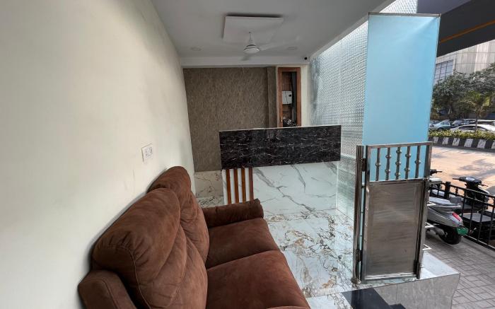 Hotel Delmond Prime - Near NESCO