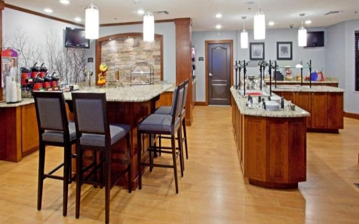 Staybridge Suites Niagara-On-The-Lake By IHG