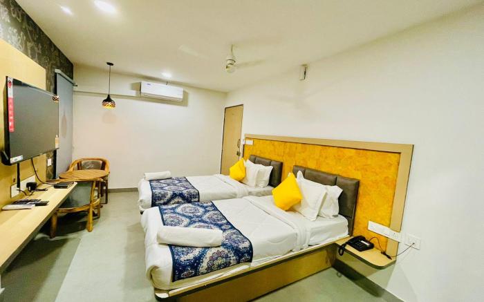 Hotel Lake View Airport Zone