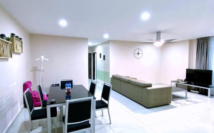 KSL Lovely 3 Bedroom Suite by SC Homestay /Bathtub