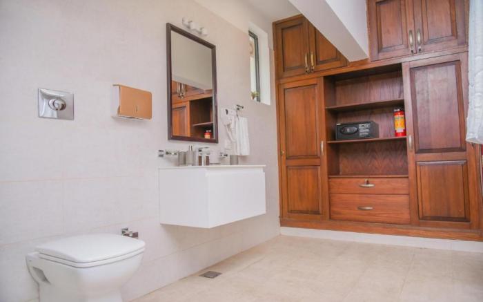 Orchards Cottage Hotel