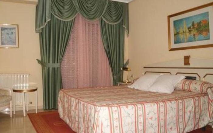 Hotel Reina Victoria