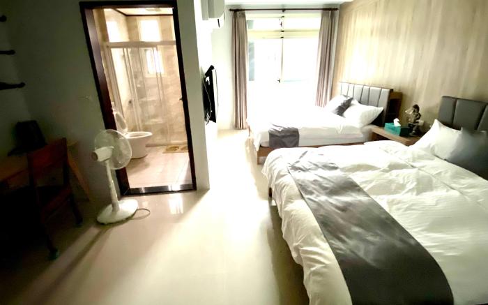 Yilan Interchange B&B