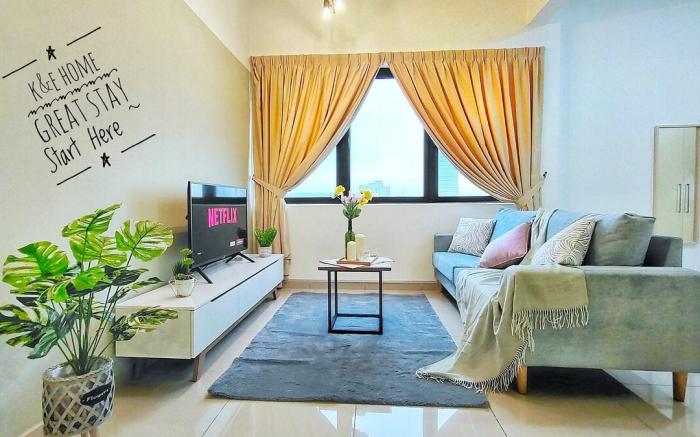 Cozy Home @Encorp Strand Mall ~TGV~Alpha IVF ~4Pax