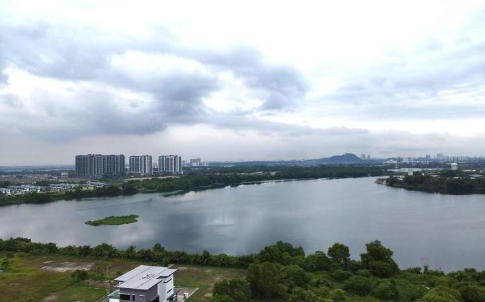 Puchong WindyStayCation3R2B @ D Island