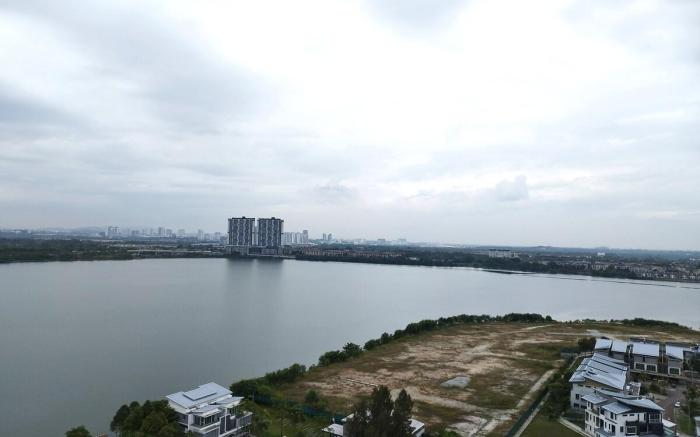Puchong WindyStayCation3R2B @ D Island