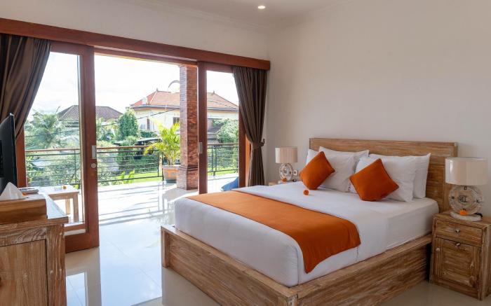 Spacious 4-bedrooms private pool villa in Ubud 