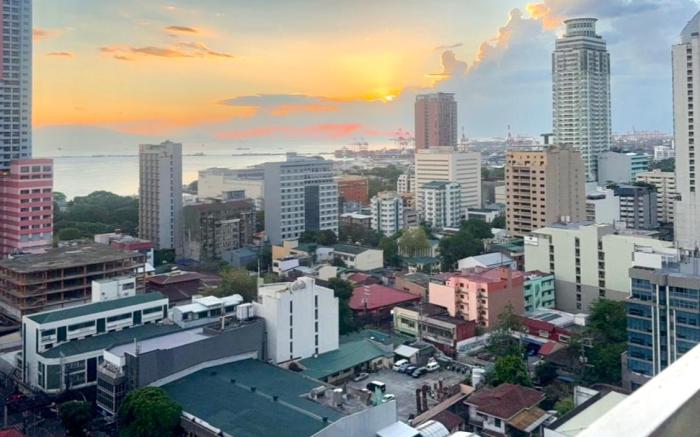One Bedroom Cozy Condo in Manila near U.S Embassy