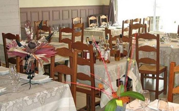 Logis Hotel Restaurant La Croix Verte