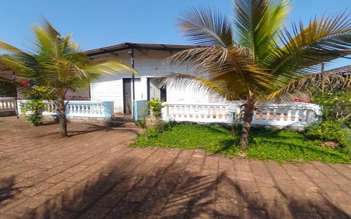 Chandra Villas resort