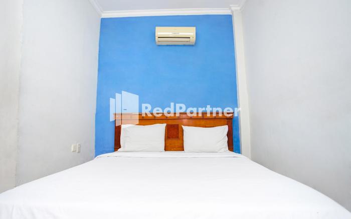 Hotel Serena Anggrek near Manhattan Times Square Mall Medan Mitra RedDoorz
