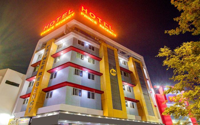 Itsy Hotels Prince Regency
