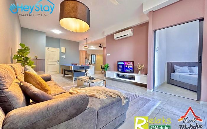 Atlantis 6-11pax/Town JonkerSt/VideosGame/SeaViews