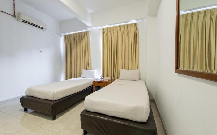Hollitel Hotel