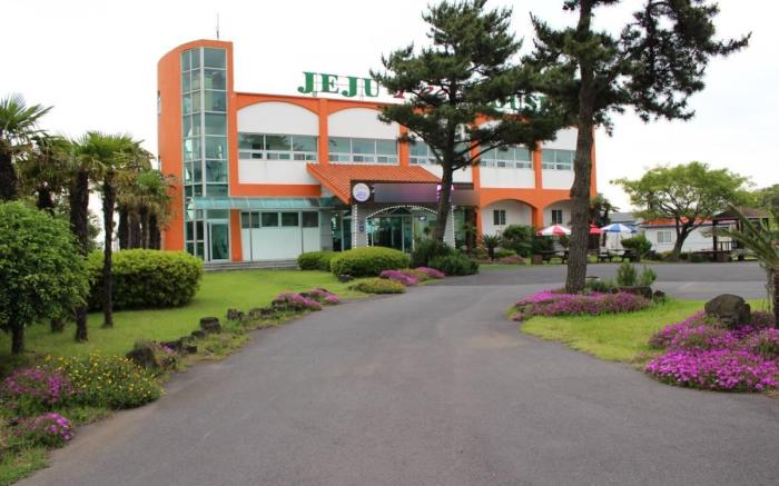 Jeju Feel House Pension